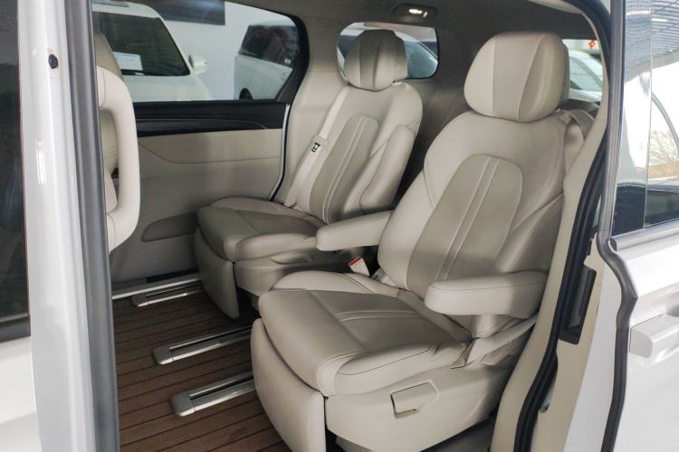 Used Buick GL8 2022 ES Landtrek 653T Comfort Edition
