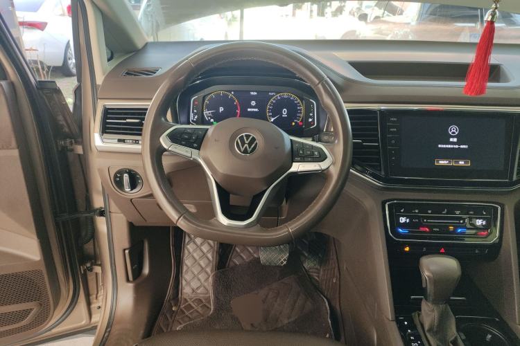 Used Volkswagen Viloran 2020 330TSI Luxury Edition