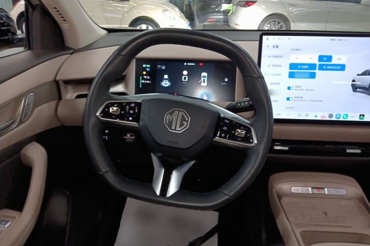 Used MG ES5 2025 525max Rear-Drive Intelligent Driving Version Steering Wheel