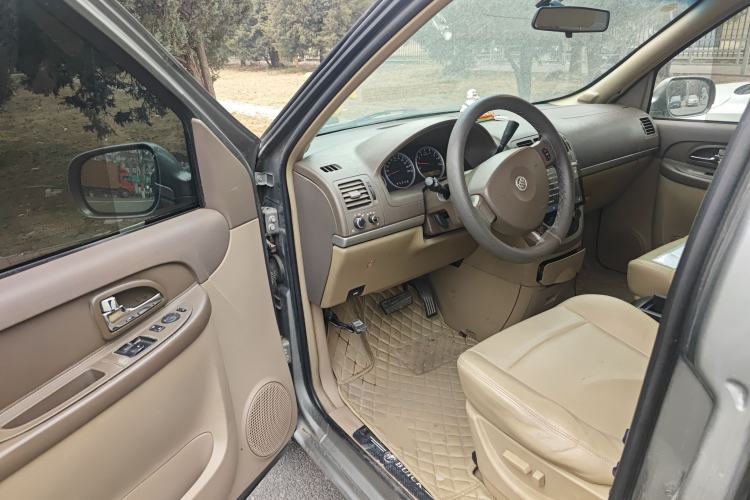 Used Buick GL8 2014 2.4L Classic Edition
