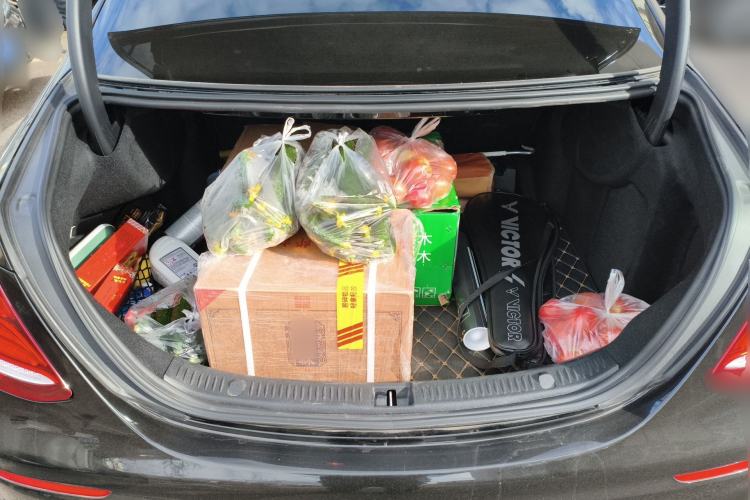 Used Mercedes-Benz E-Class 2019 E 300 L Sporty and Stylish Model