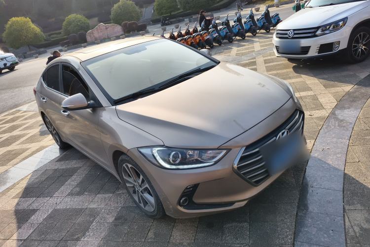 Used Hyundai Elantra (6th Generation / Lingdong) 2016 1.6L Automatic ZhiXuan – Elite Version Front Right 45 Deg
