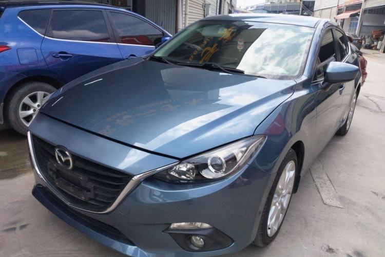 Used Mazda 3 Axela 2014 Sedan 2.0L Automatic Sport Model