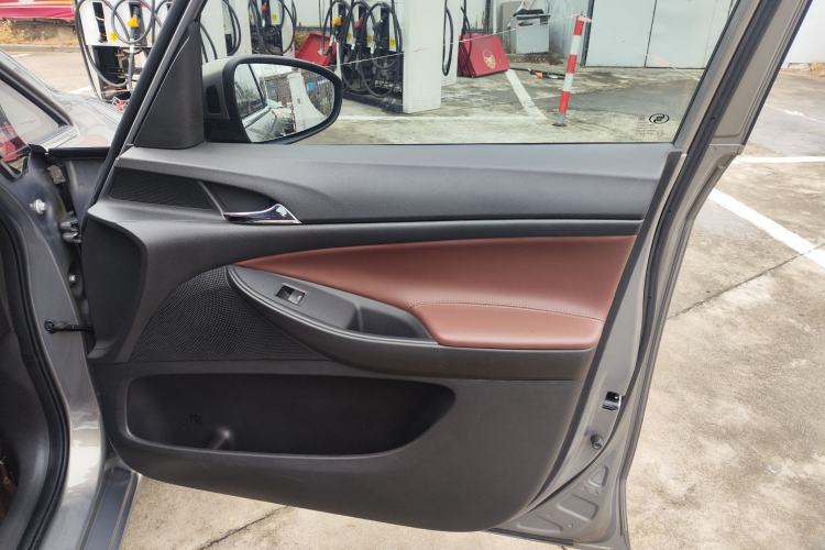 Used Buick GL6 2018 18T 6-Seater Prestige Model