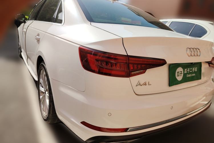 Used Audi A4L 2019 40 TFSI Ambition China VI Rear