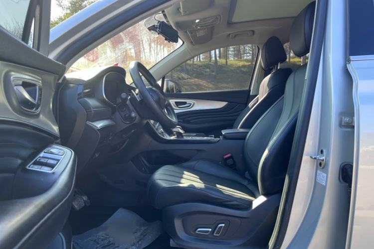 Used Roewe RX5 MAX 2021 Supreme Series 300TGI Automatic Luxury Cabin Edition
