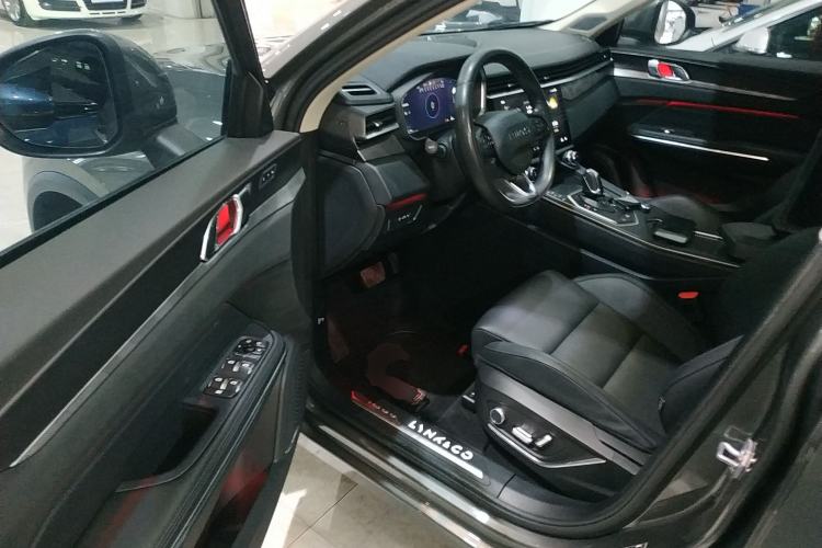 Used Lynk & Co 01 2021 2.0TD Two-Wheel-Drive Pro Trim
