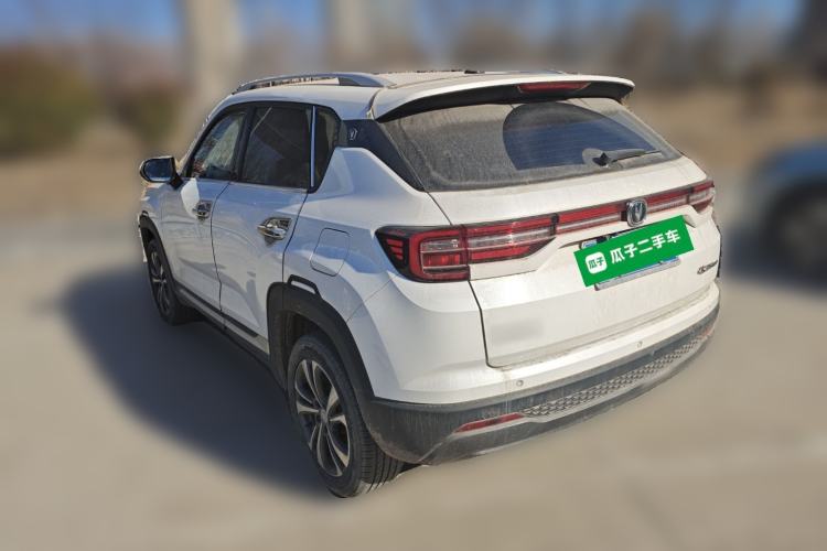 Used Changan CS35PLUS 2021 Revised Version Glory Million Edition 1.6L Manual Luxury Edition