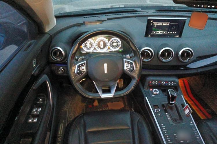 Used Wey P8 2018 2.0T Premium Edition