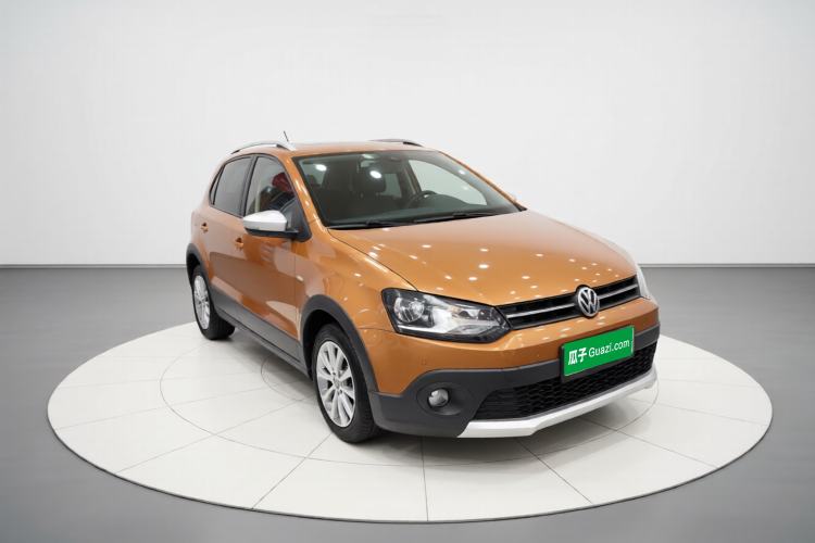 Used Volkswagen Polo 2016 1.6L Cross Polo Automatic Exterior 1