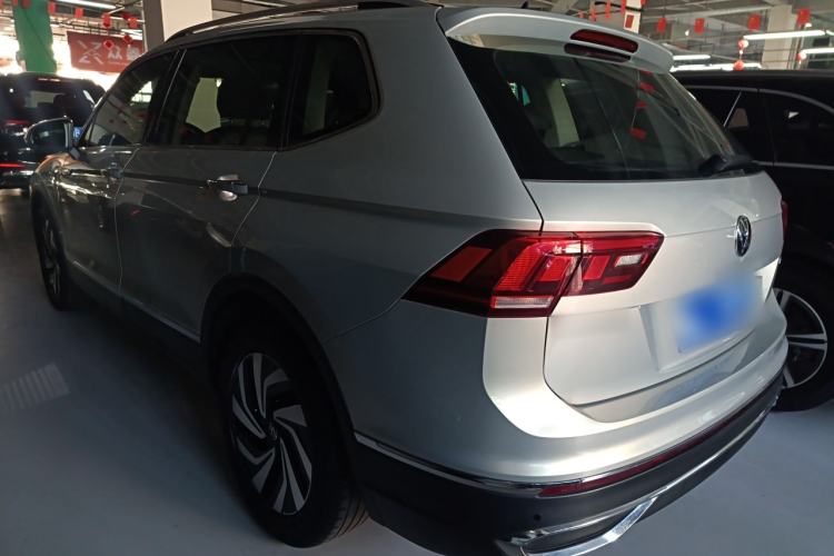 Used Volkswagen Tiguan L 2022 330TSI Automatic Two-Wheel Drive Smart Edition