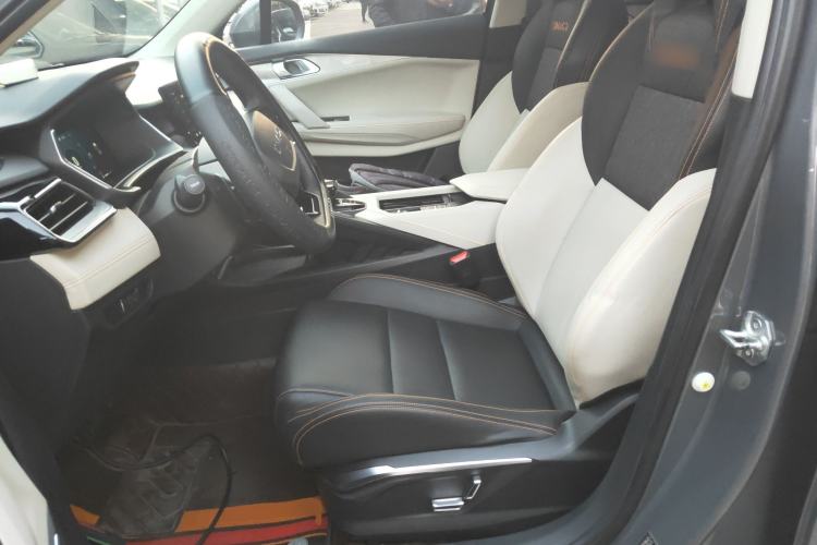 Used Lynk & Co 06 2021 1.5T Shero Pink Special Edition