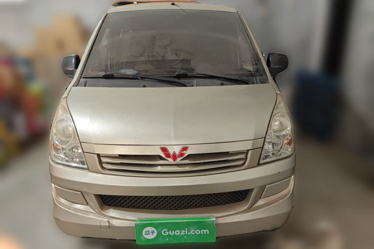 Used Wuling Rongguang 2014 1.2L S Base Model
