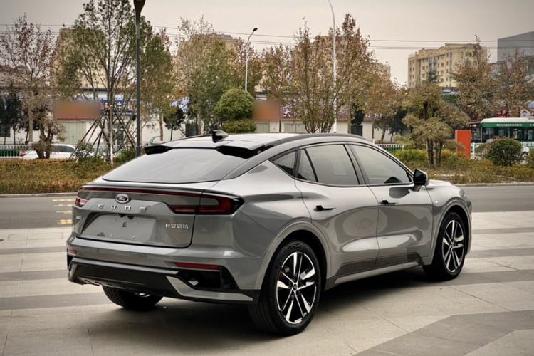 Used Ford EVOS 2022 EcoBoost 245 ST-Line
