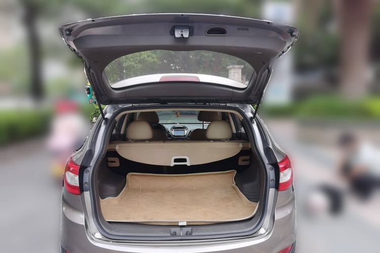 Used Hyundai ix35 2013 2.0L Automatic 2WD Comfort GL China IV Standard