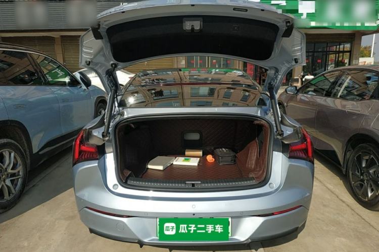 Used NETA S 2022 Extended-Range Version 1160 km Range Rear-Wheel Drive Mid-Grade
