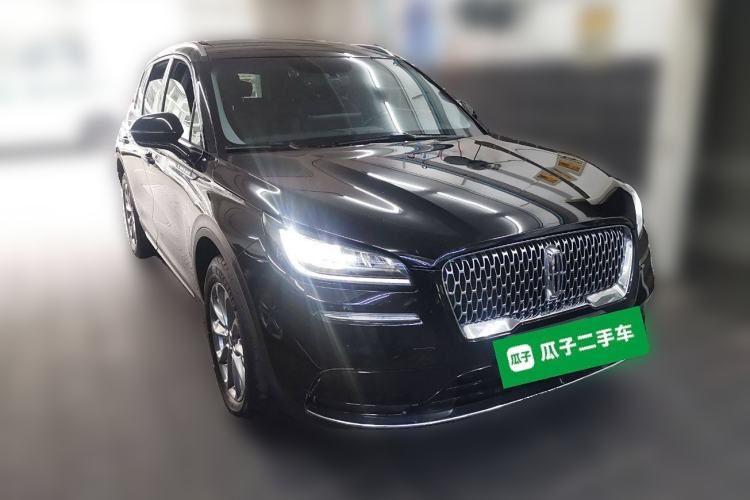 Used Lincoln Corsair 2020 2.0T Two-Wheel Drive Luxury Edition Front Right 45 Deg