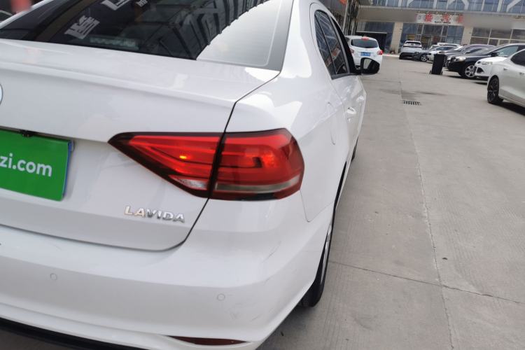 Used Volkswagen Lavida 2019 Lavida Start 1.5L Automatic Trendy Version China VI Standard
