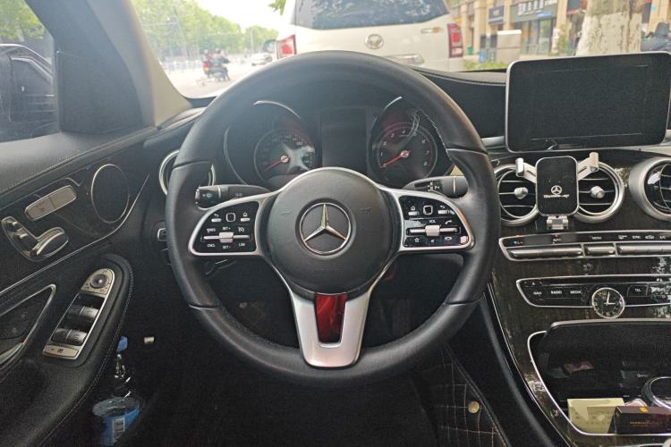 Used Mercedes-Benz C-Class 2017 Facelift C 200 L Sport Edition Steering Wheel