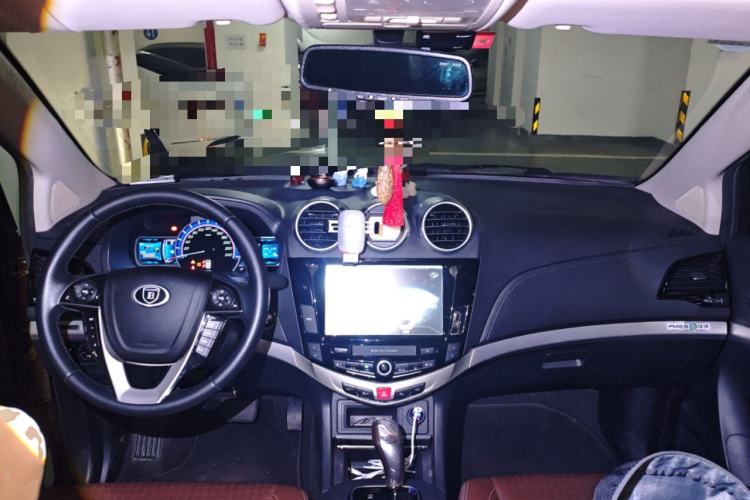 Used BYD S7 2015 2.0T Automatic Prestige Model