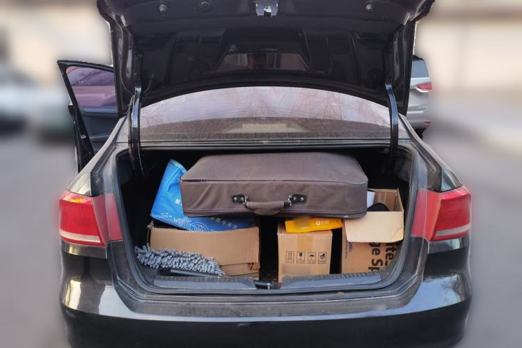 Used Volkswagen Santana 2015 1.6L Automatic Fashion Edition