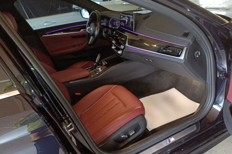 Used BMW 5 Series 2022 Restyled 525Li M Sport Package
