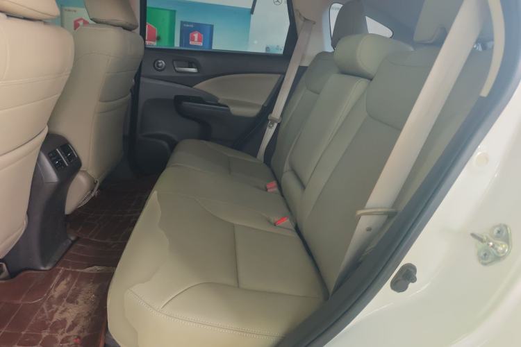 Used Honda CR-V 2012 2.0L two-wheel drive urban version
