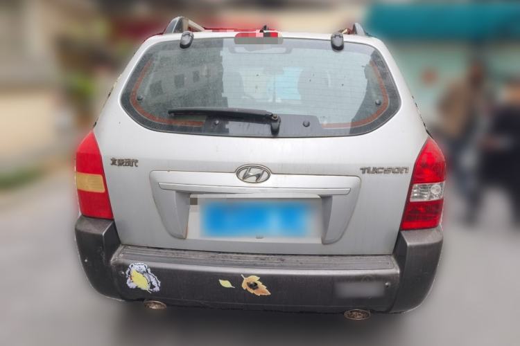 Used Hyundai Tucson 2009 2.0L Manual Two-Wheel Drive Fashion Edition