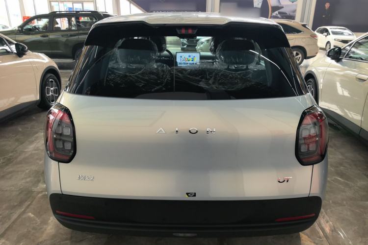 Used AION UT 2025 330 Starlight Edition
