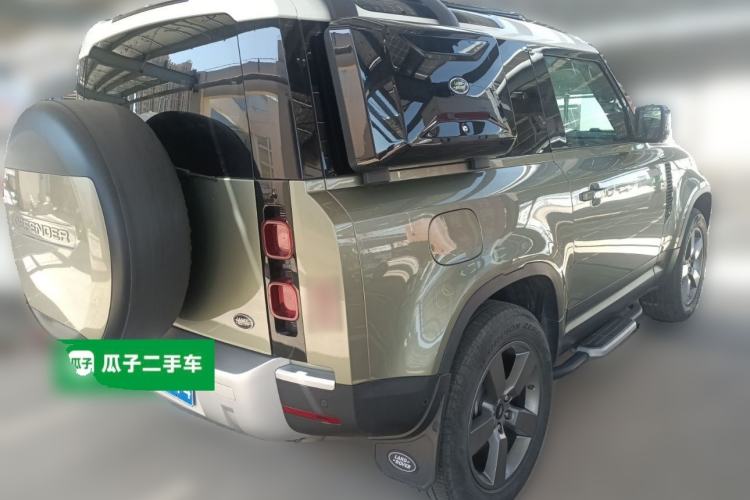 Used Land Rover Defender 2021 90 P400 Classic Reproduction Edition Rear Right 45 Deg