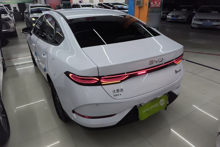 Used BYD Qin PLUS 2025 DM-i Smart Drive 55KM Leading Model Rear Left 45 Deg