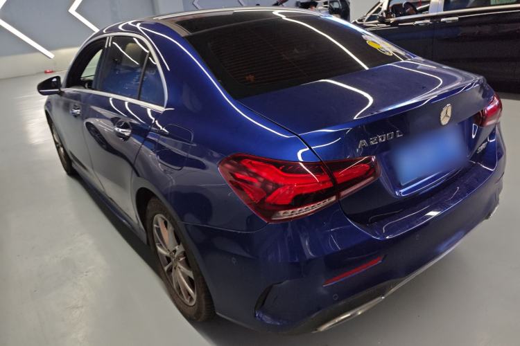 Used Mercedes-Benz A-Class 2021 A 200 L Sport Sedan Fashion Model
