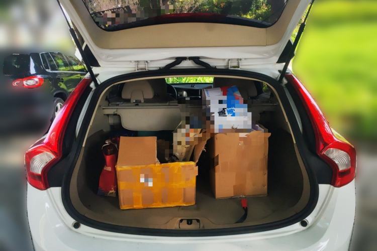 Used Volvo V60 2014 T5 Zhiyi Edition
