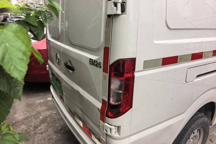 Used Dongfeng Yufeng Yufeng EM26 2023 Standard Edition 41.472 kWh Henan Lithium Power
