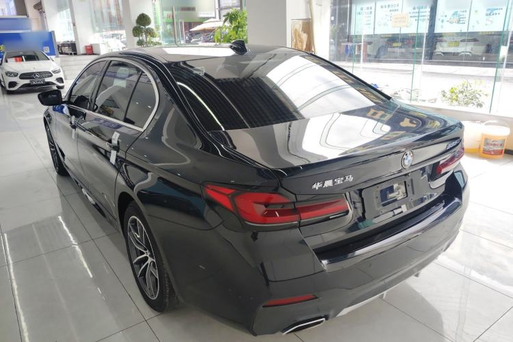 Used BMW 5 Series 2022 Restyled 525Li M Sport Package