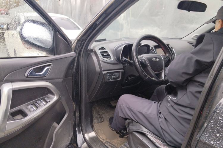 Used Chery Tiggo 5 2014 2.0L CVT Family Deluxe Edition Driver Seat