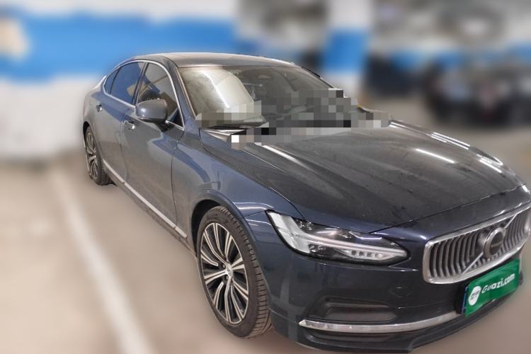 Used Volvo S90 2022 B5 Zhiyuan Luxury Edition Front Right 45 Deg