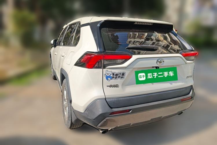 Used Toyota RAV4 2020 2.0L CVT Two-Wheel Drive Fashion Edition Rear Left 45 Deg