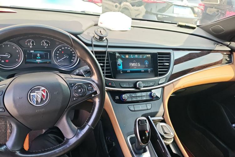 Used Buick LaCrosse 2018 28T Elite Edition
