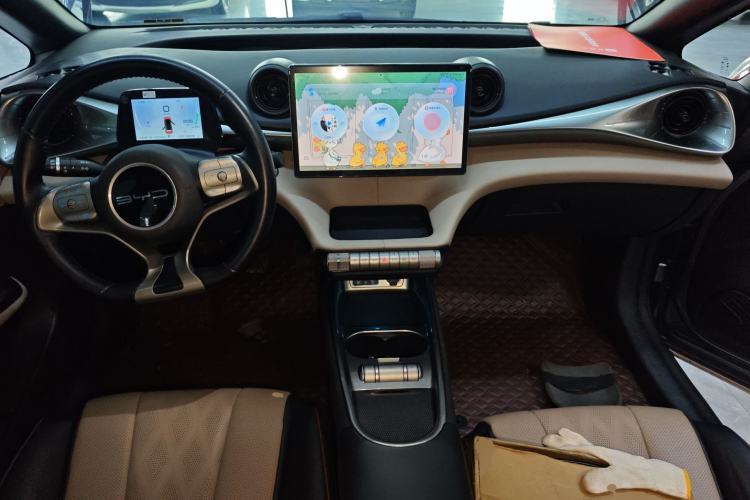 Used BYD Dolphin 2023 420 km Free Version
