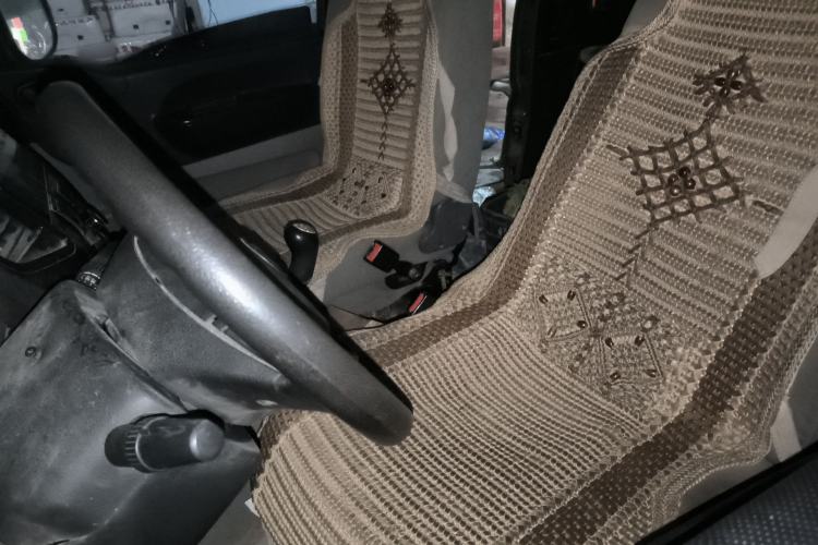 Used FORTHING Lingzhi 2017 V3 1.5L 7-seater Standard Model Left Front Seat