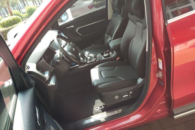 Used Haval H6 2017 Blue Label 2.0T Automatic Two-Wheel Drive Smart Edition
