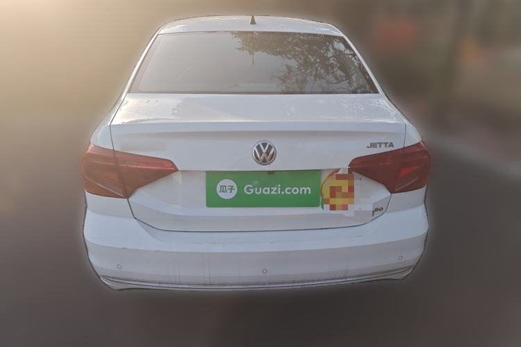 Used Volkswagen Jetta 2019 Dream Edition 1.5L Manual Comfort Version
