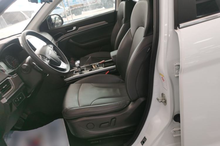 Used Haval H6 2021 Sport Edition 1.5T Automatic Elite Smart Connectivity Model with Hexagonal Grille
