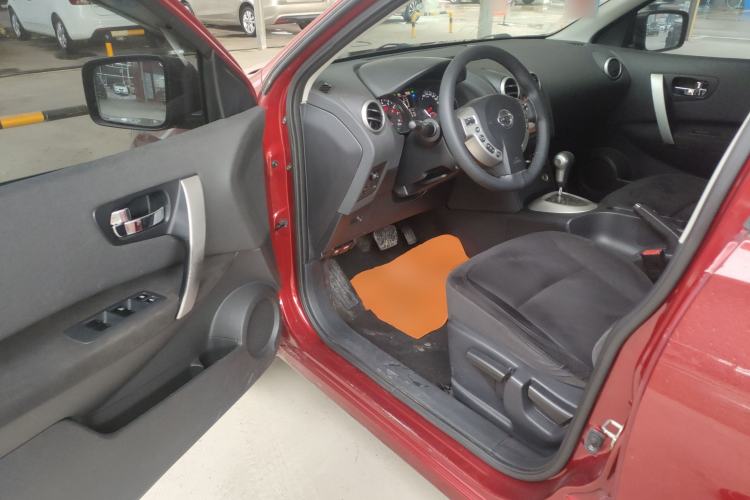 Used Nissan Qashqai 2015 2.0 XL Coolfire CVT 2WD
