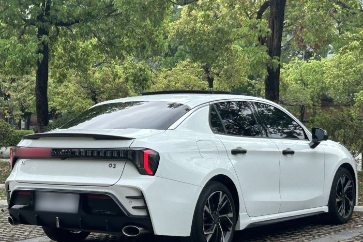 Used Lynk & Co 03 2023 1.5TD DCT JingPro Exterior 3