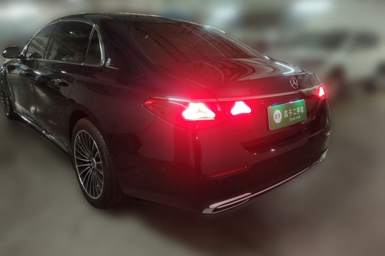 Used Mercedes-Benz E-Class 2025 E 260 L