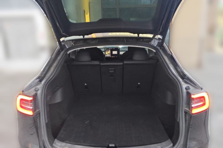 Used Tesla Model Y 2022 Rear-Wheel-Drive Version
