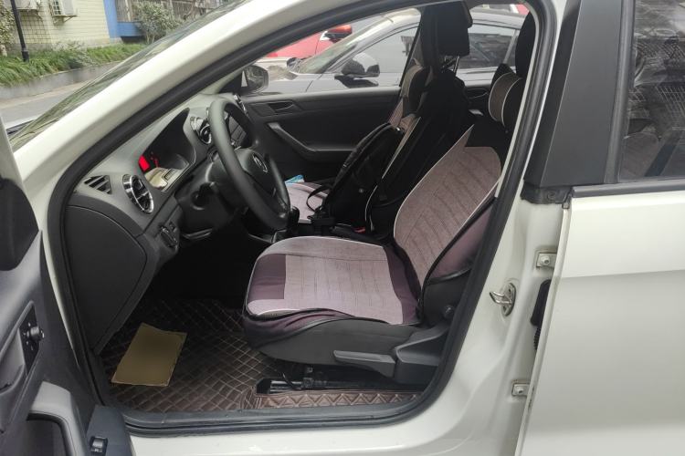 Used Volkswagen Jetta 2017 1.4L Manual Fashion Edition Left Front Seat