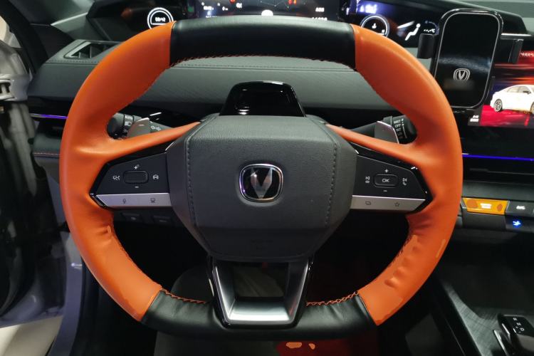 Used CHANGAN UNI-V 2022 1.5T Prestige Version
